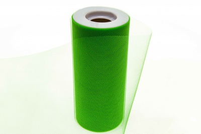 Фатин в шпульках 16-146, 10 гр/м2, шир. 15 см (в нам. 25+/-1 м), цвет зелёный - купить в Ачинске. Цена: 100.69 руб.