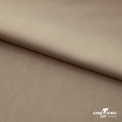 Ткань сорочечная Илер 100%полиэстр, 120 г/м2 ш.150 см, цв. капучино - купить в Ачинске. Цена 290.24 руб.
