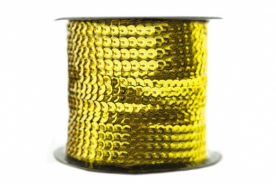 Пайетки "ОмТекс" на нитях, SILVER-BASE, 6 мм С / упак.73+/-1м, цв. А-1 - т.золото - купить в Ачинске. Цена: 468.37 руб.